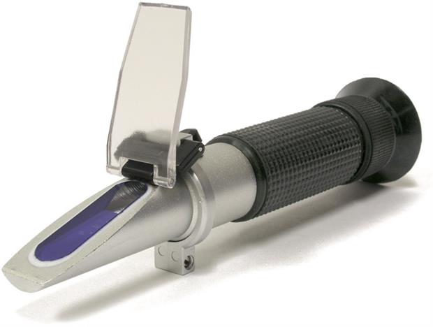 Refractometer چرا بايد روغن ترمز تعويض شود؟